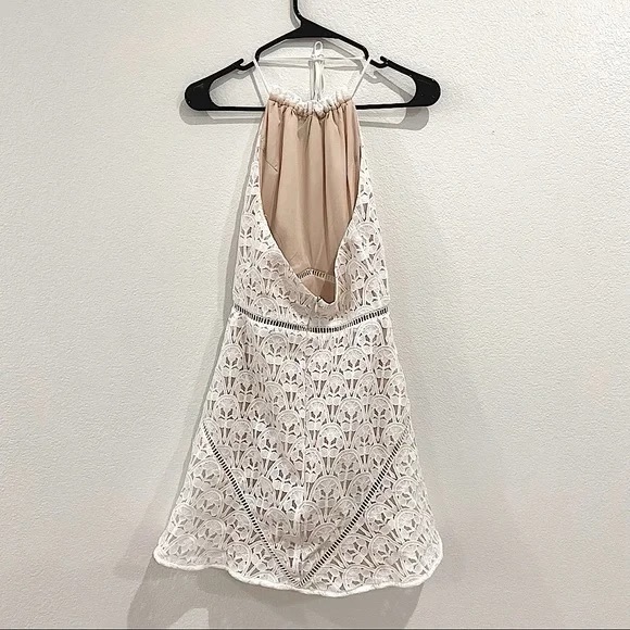 REVOLVE J.O.A. Approaching Avalon Ivory Lace Halter Dress Size Small - Picture 5 of 5
